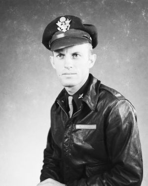 gc   portrait lt. marvin e. leinweber   ng279c