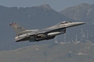 aviano august 26  2011 oup204 f 16cm 92 3904 77thfs 20thfw  shaw afb  sc 02